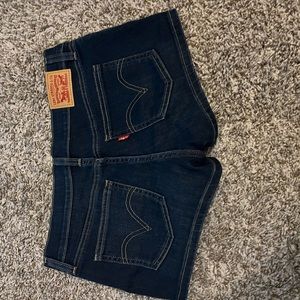 Levi’s Like New